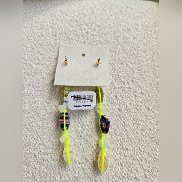 NWT Free People × Ariana Ost, Voyage Dangle Earrings, Neon Light Green -NEW!-$48 - Picture 7 of 7